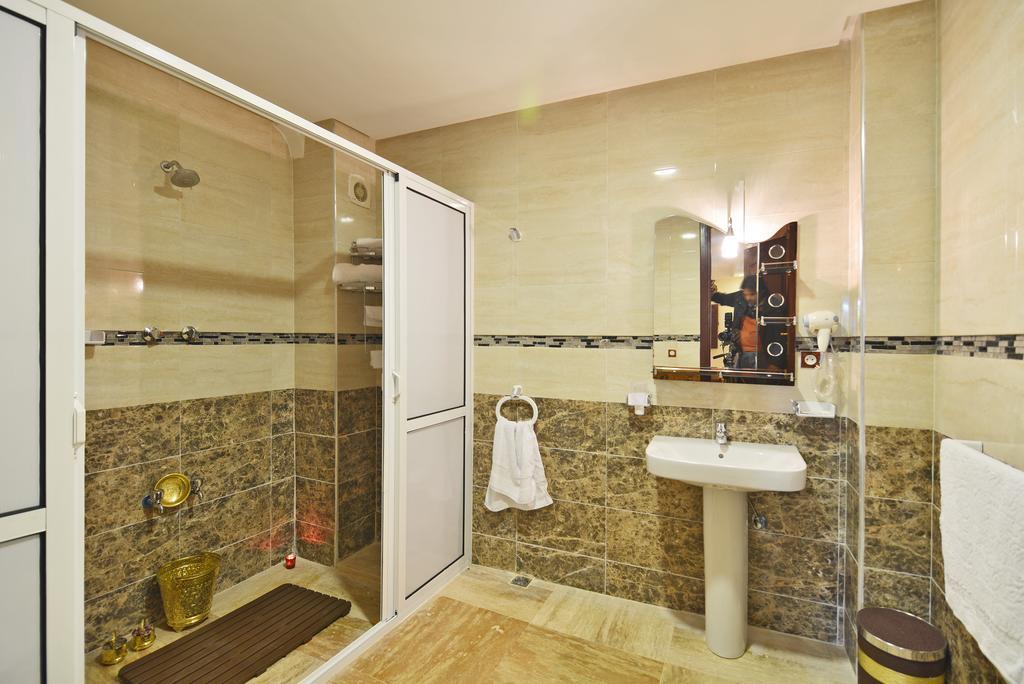 Blue Sky Hôtel Fes Ngoại thất bức ảnh