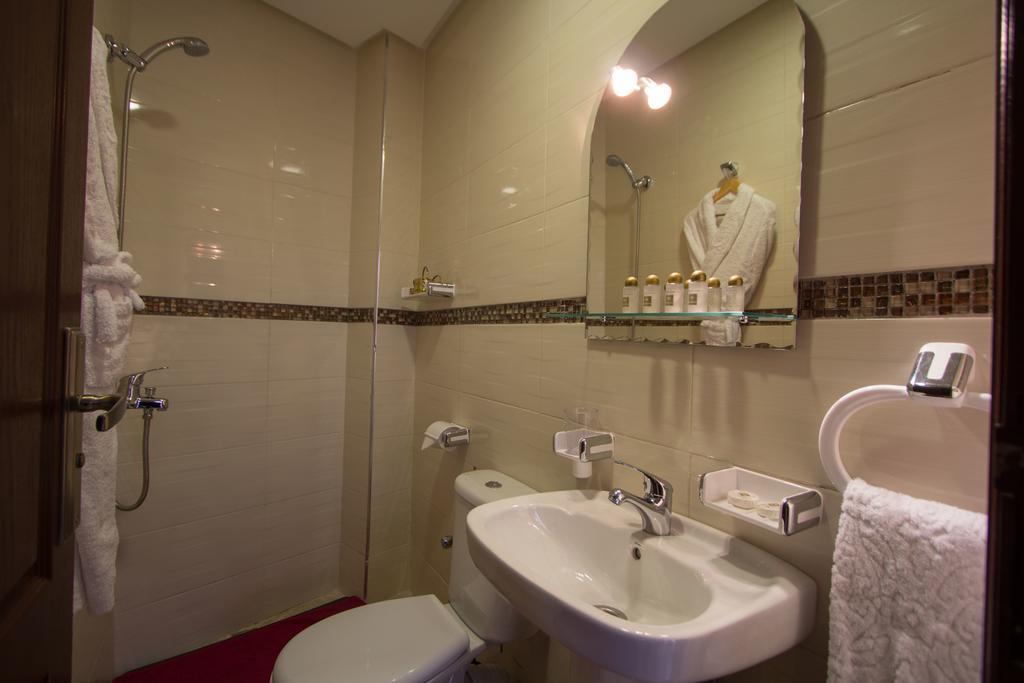 Blue Sky Hôtel Fes Ngoại thất bức ảnh