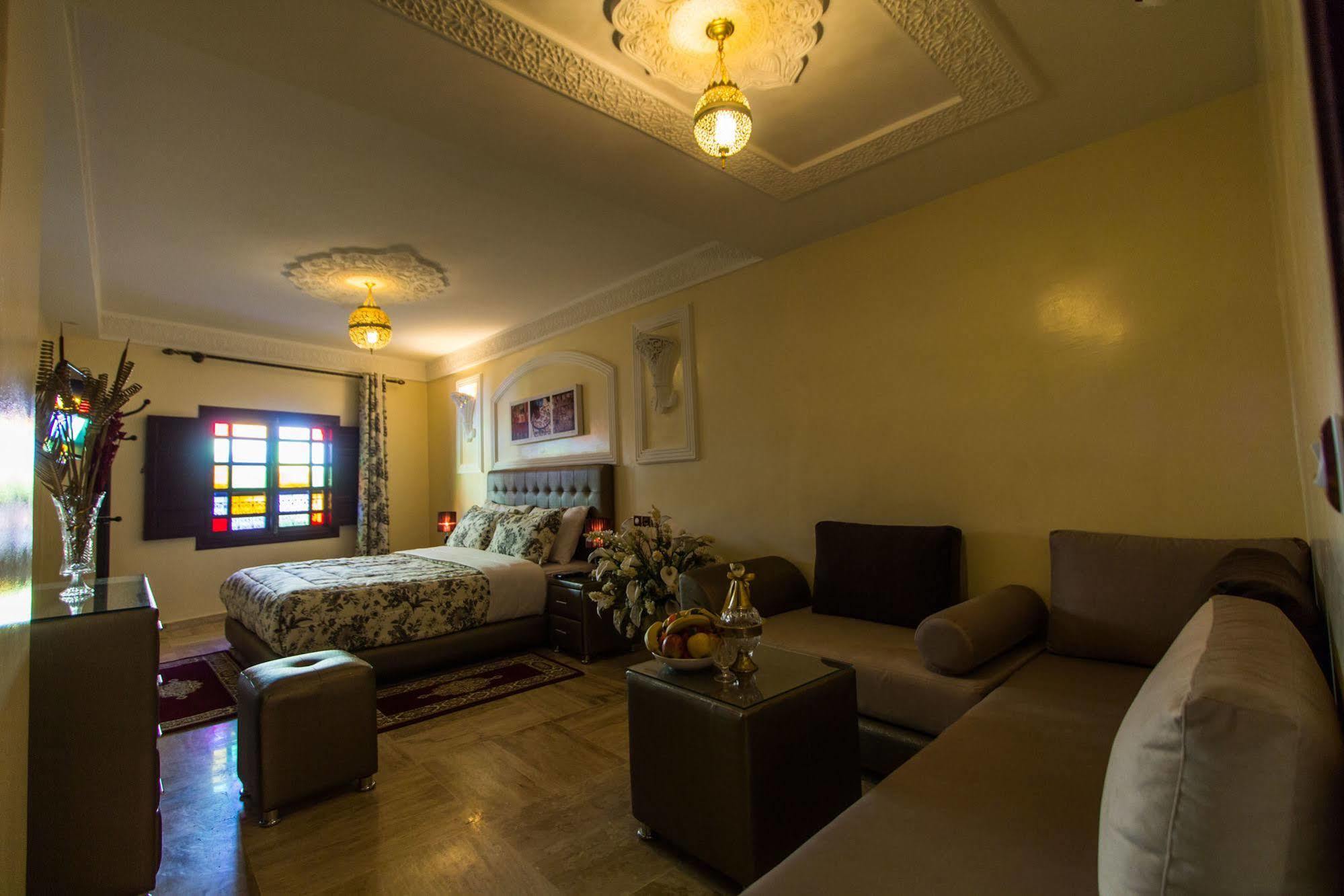 Blue Sky Hôtel Fes Ngoại thất bức ảnh